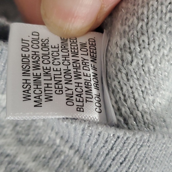 Princess Vera Wang Circle Sweater Snowflake Skirt, Juniors Size S - Picture 7 of 7